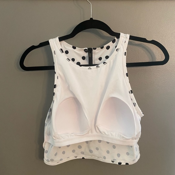 NWT Beach Betty Crop rash guard bikini top with zipper back. Size MED polka dot - Picture 2 of 6